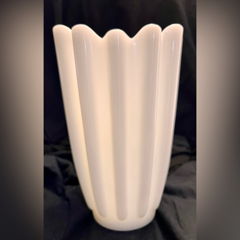 Fostoria Celestial Milk Glass Vase VTG MCM Asymmetric Ribbed 8" Ruffled White